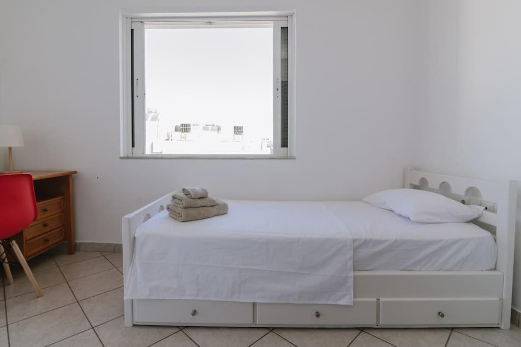 Sunny Apartment For Couples & Friends In Centre Heraklion  Екстер'єр фото