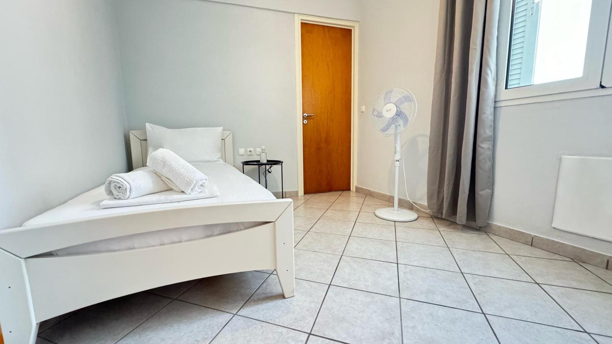Sunny Apartment For Couples & Friends In Centre Heraklion  Екстер'єр фото